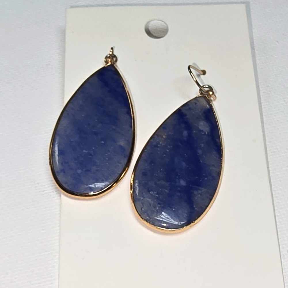 TEARDROP EARRINGS